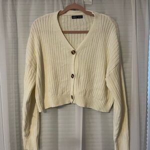 Cream Button-Up Women's Cropped Cardigan